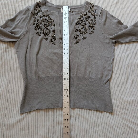 Talbots half button beaded cardigan gray and black Large EUC 3/4 sleeve - Picture 3 of 8